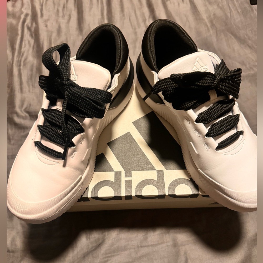 Women’s Adidas Sneakers